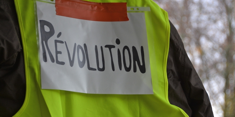 yellow vests revolution
