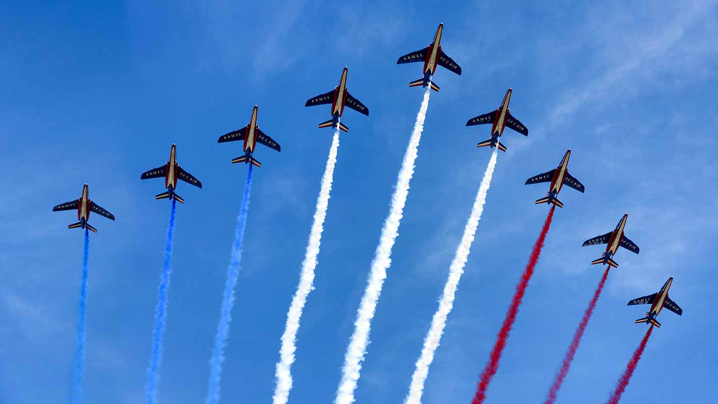 FRANCE flag sky jets Airoplanes