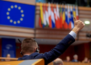 European Parliament Plenary MEPs VOTE