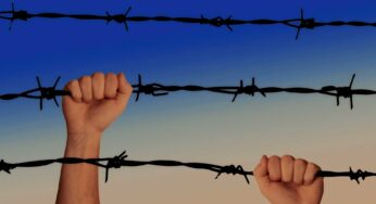 Is it legal to fire Rubber Bullets at asylum seekers?