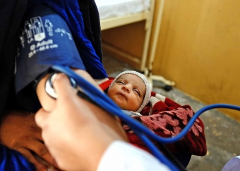 EU-supported health centre Afghan refugee camps - people of Afghanistan