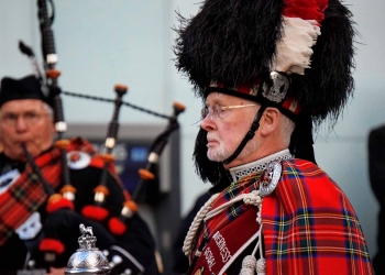 bagpipes Scotland traditional