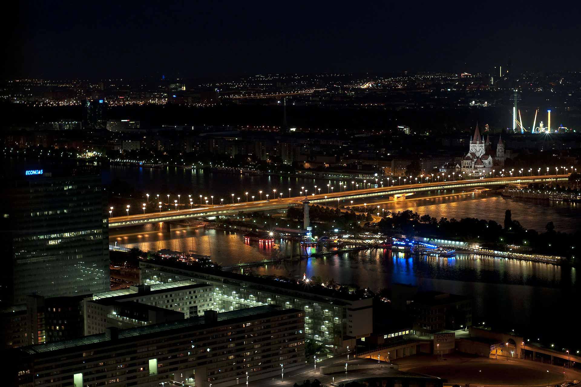 Empire bridge Vienna
