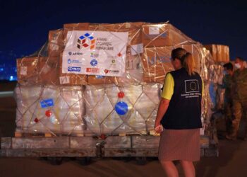 Arrival of the humanitarian air bridge