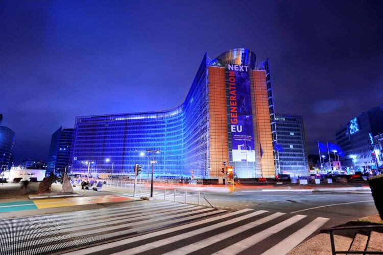 The Berlaymont building lit up in blue on 24 October 2020 to commemorate the 75th anniversary of the United Nations