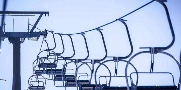 chairlift ski-lifts