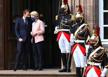 Ursula von der Leyen, Emmanuel Macron